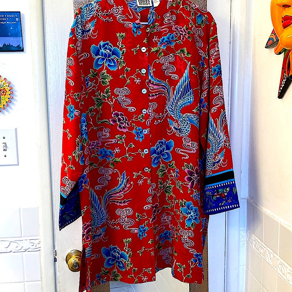 Red oriental design firebird patern.